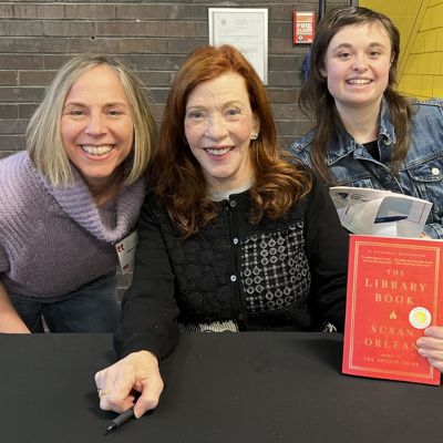 Naomi Kooker, Susan Orlean, and Valerie Amicangioli '25